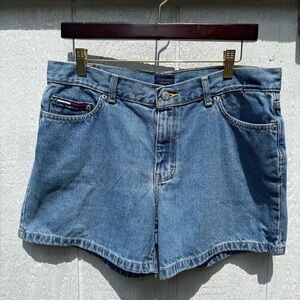 Vintage Women’s Tommy Hilfiger Jeans Denim Hipster Shorts Light Blue Wash 13
